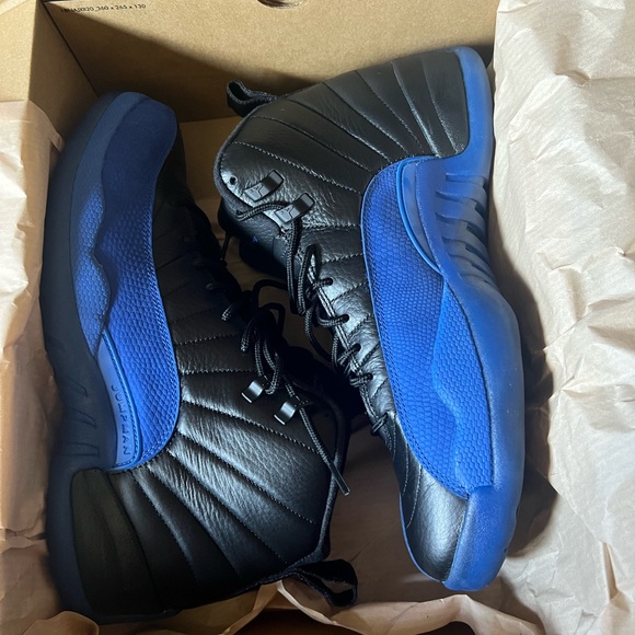 jordan retro 12 black and blue